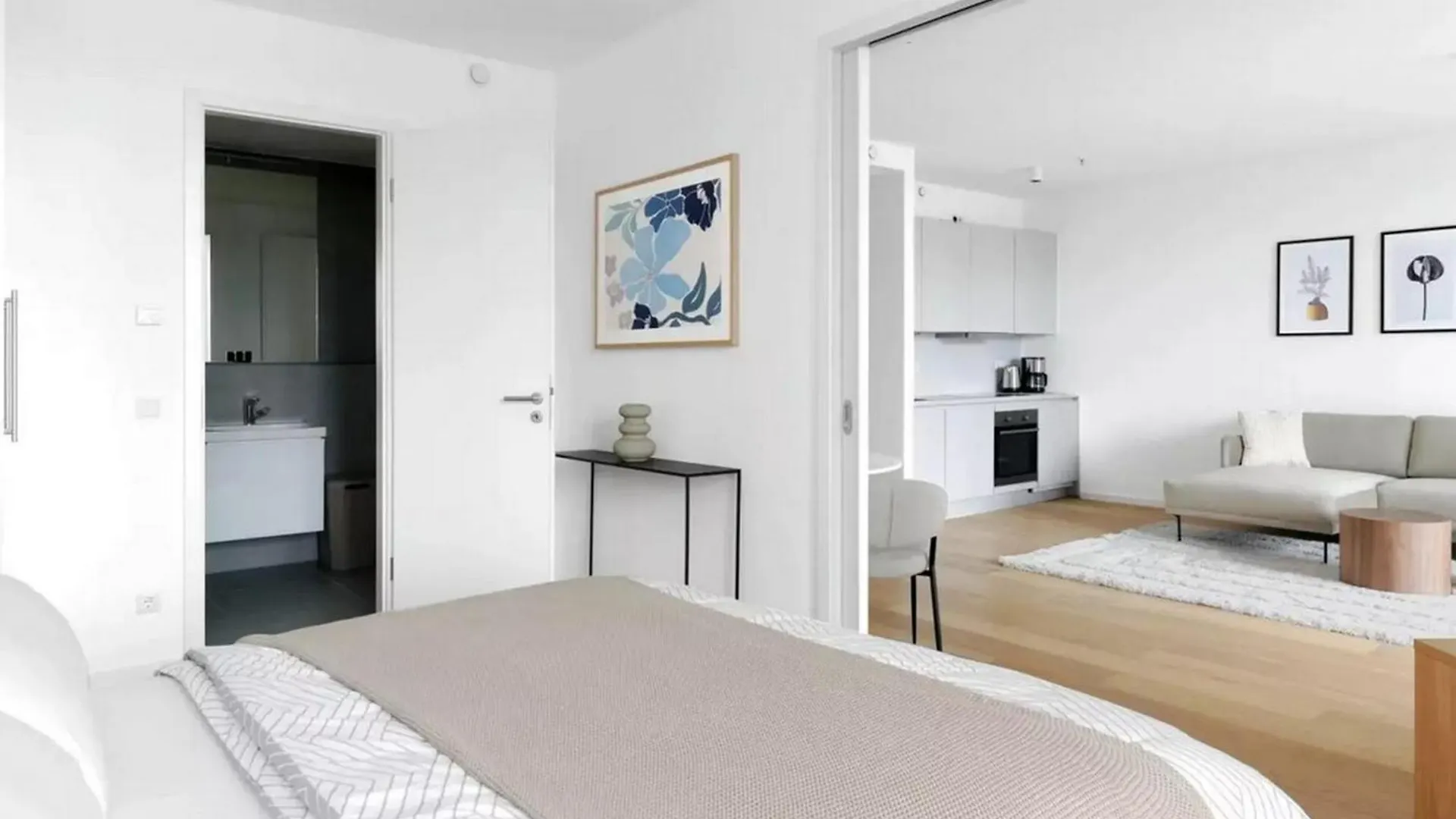 Ein-Zimmer-Wohnung Zur Miete In Frankfurt Frankfurt am Main Apartment